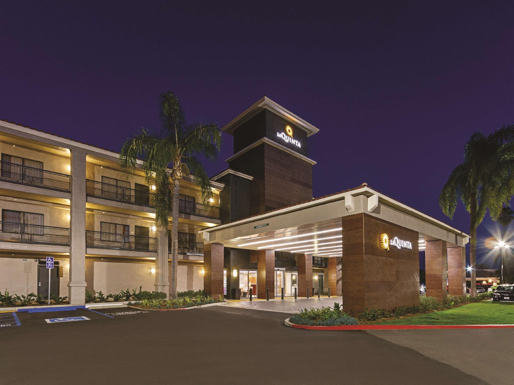 La Quinta By Wyndham Orange County Airport Hotel Santa Ana Exterior foto